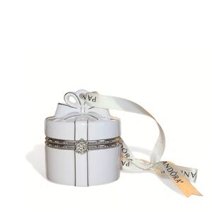 Pandora x Jared Exclusive 2018 Limited Edition Ceramic Holiday Ornament Gift Box